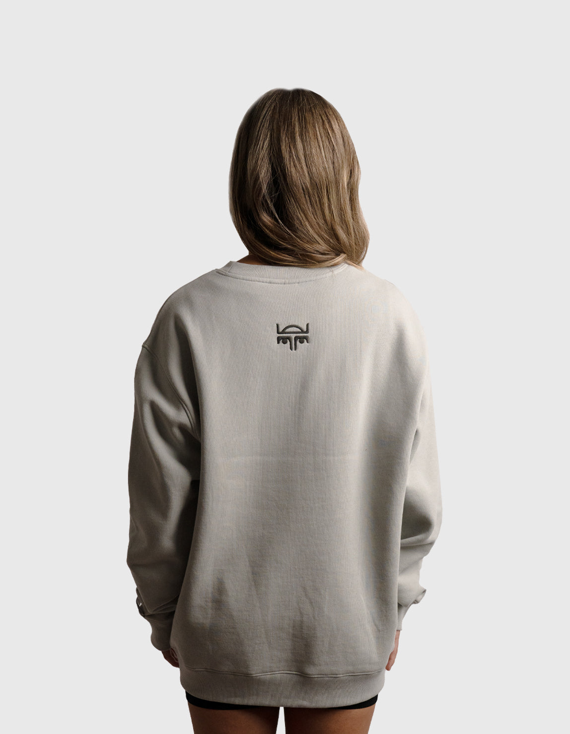 POLERON CREWNECK OVERSIZE MUJER TAPU REGULAR GRIS WAKA