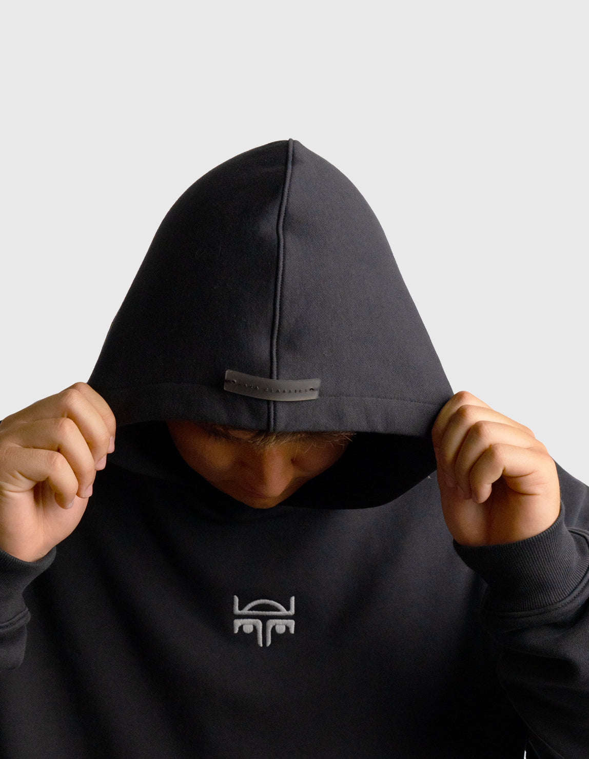 POLERON HOODIE OVERSIZE HOMBRE KAHA LARGO NEGRO WAKA