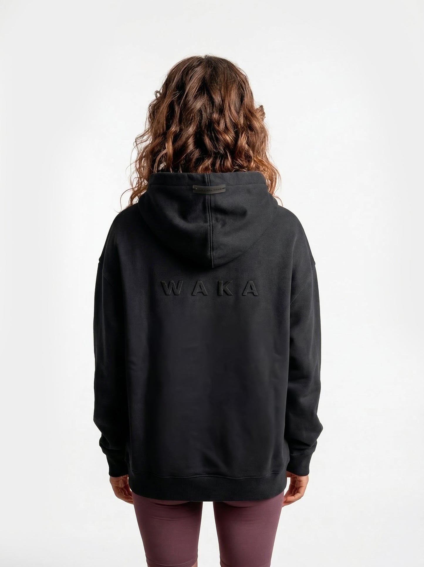 POLERON HOODIE OVERSIZE MUJER KAHA LARGO NEGRO WAKA