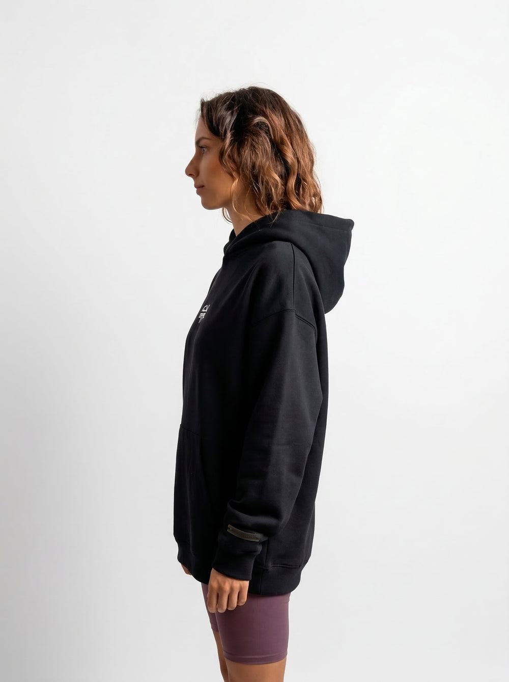 POLERON HOODIE OVERSIZE MUJER KAHA LARGO NEGRO WAKA